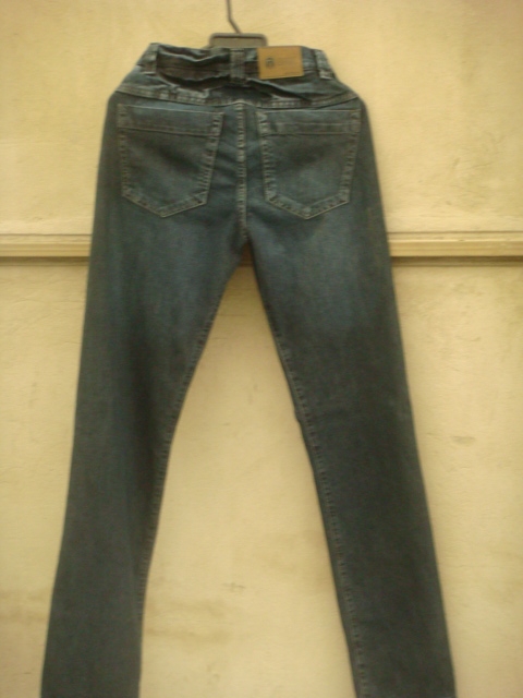 Fotos de Vendo jean marca abril,nuevo. en Bogotá, Colombia