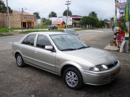 Carro ford laser 2005 #6