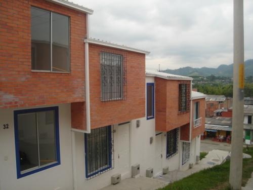 Arriendo casa nueva en pereira-en cuba en Risaralda - Casas en alquiler |  113692