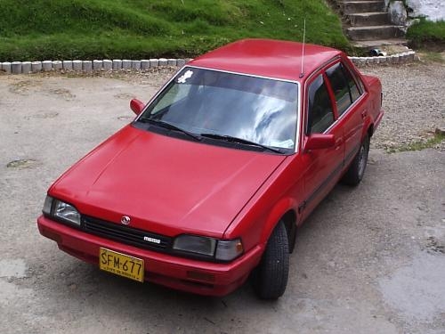 Vendo mazda 323 modelo 1990 rojo en Quindío - Autos | 183114