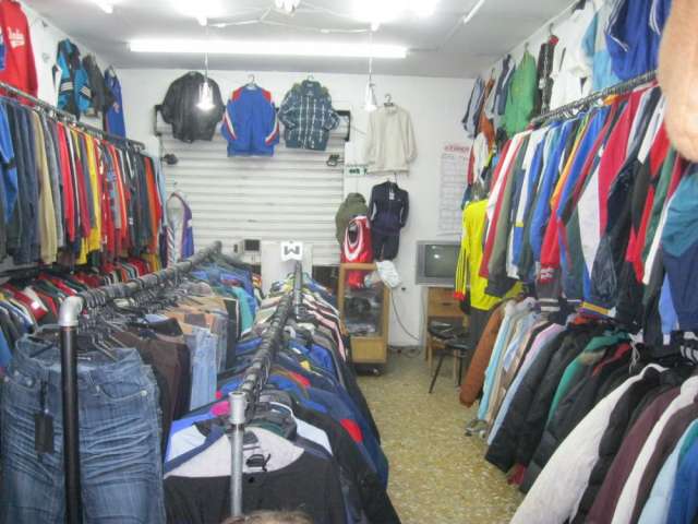 Vendo negocio de ropa americana en Bogotá - Otros Servicios | 398651